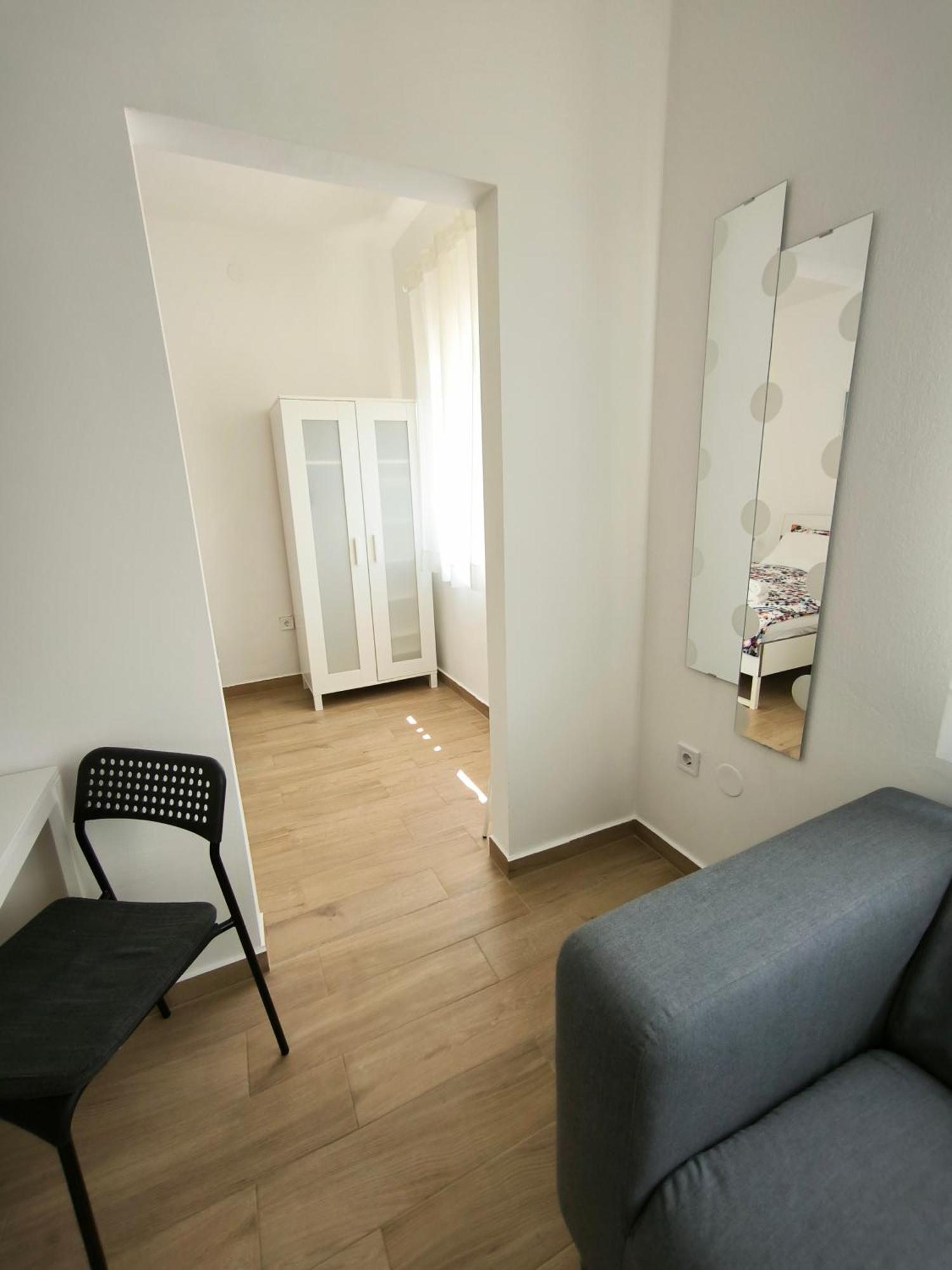 Porec Jadran Apartments ภายนอก รูปภาพ